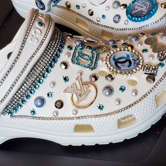 Custom Crocs - Picture 6 of 8